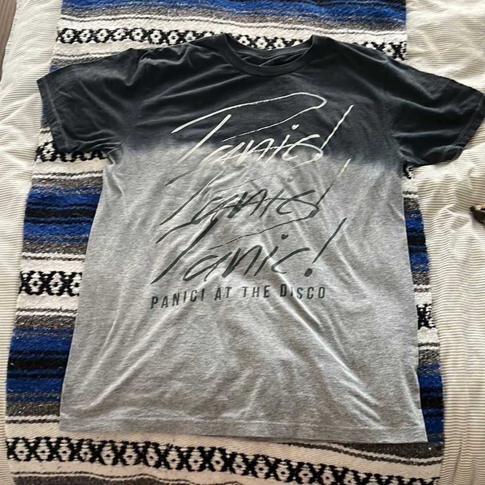 Panic! At the Disco vintage t shirt, size M